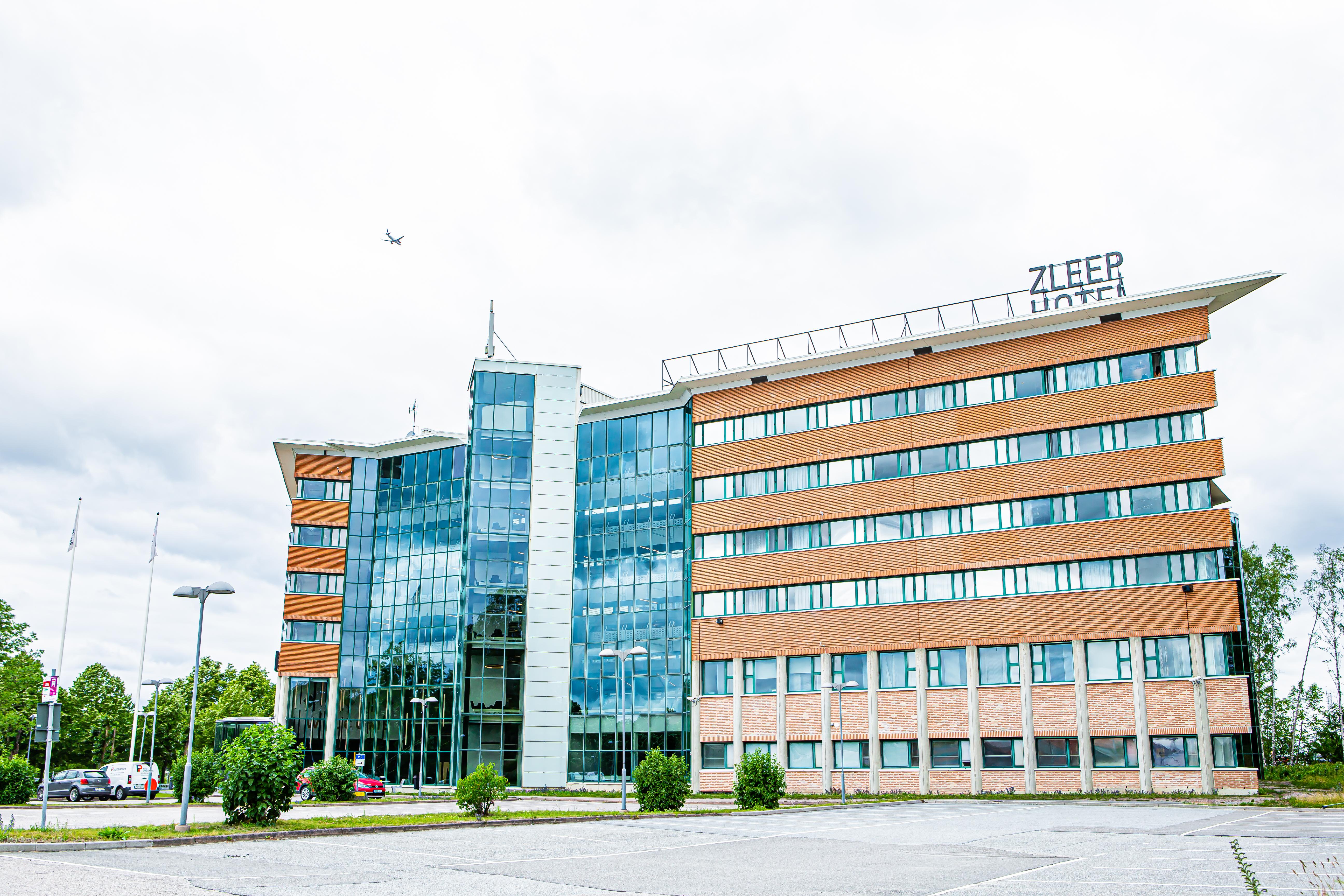 Hotel First Stockholm North 4*