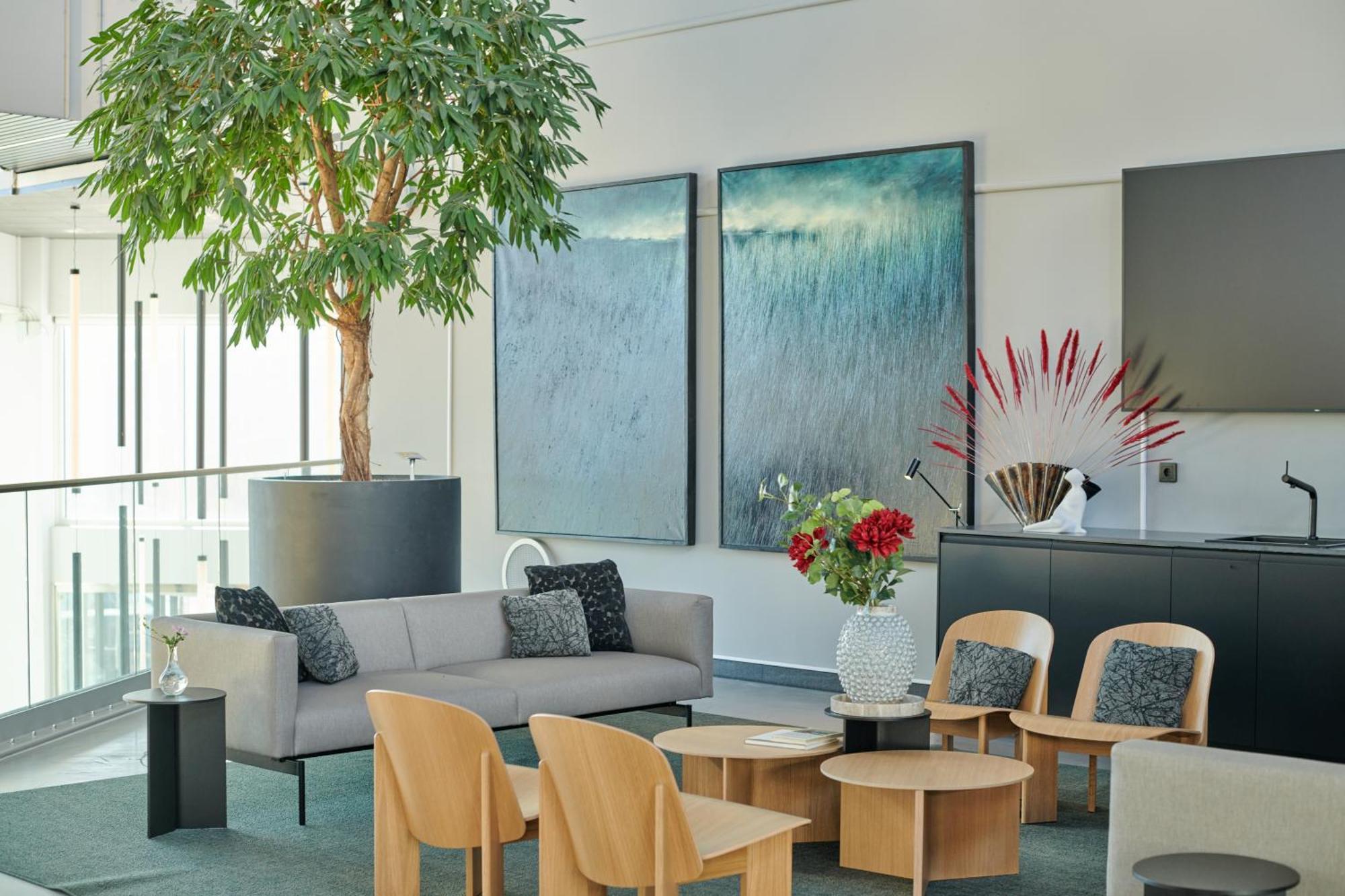 Hotel First Stockholm North 4*
